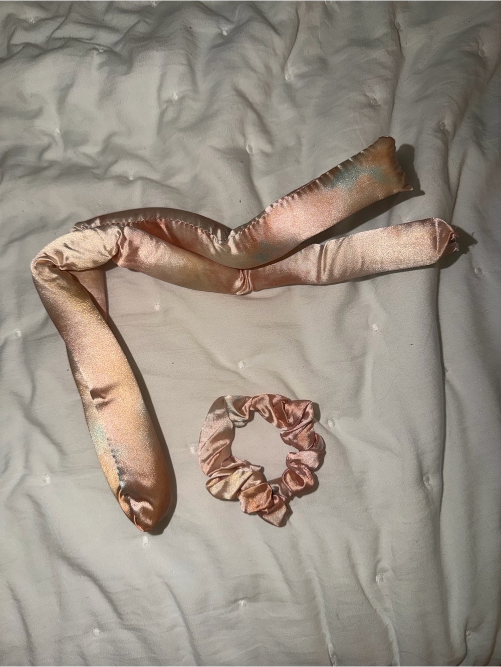 Kitsch satin heatless curl set